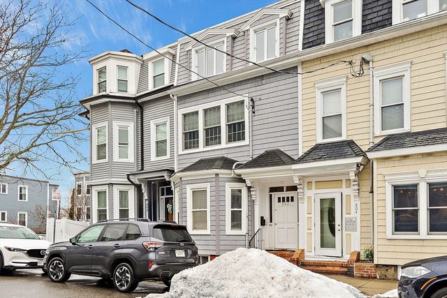 802 E 3rd St 3, Boston, MA 02127