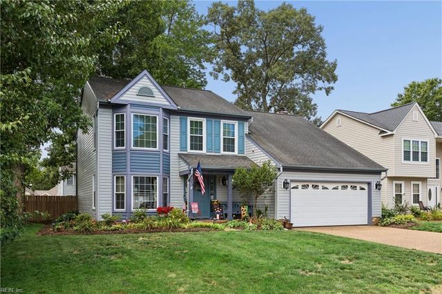 868 Weyanoke LN, Newport News, VA 23608