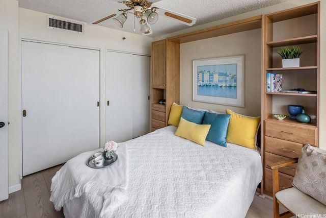 2499 Kapiolani Boulevard 2804, Honolulu, HI 96826