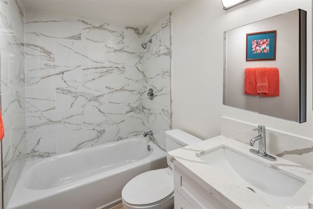 2499 Kapiolani Boulevard 2804, Honolulu, HI 96826