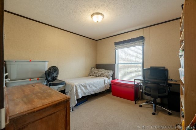 38083 W 28th Place S, Mannford, OK 74044