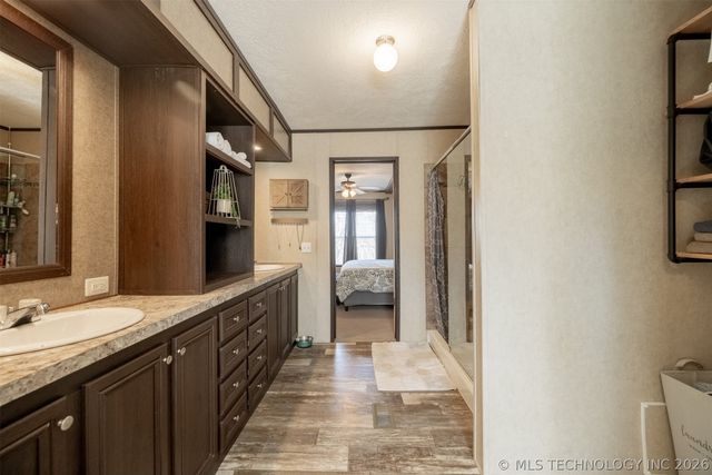 38083 W 28th Place S, Mannford, OK 74044