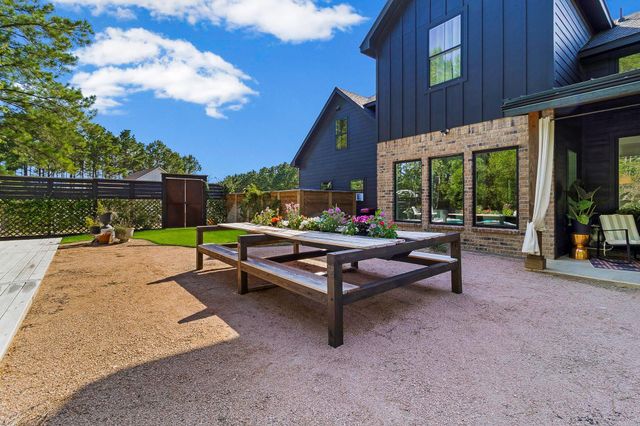 477 Eastgate Park, Livingston, TX 77351