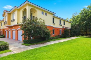 58 SE Palermo Court 104, Stuart, FL 34994