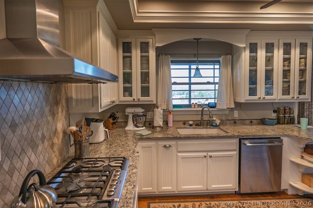 10287 N Sandridge Road, Stigler, OK 74462