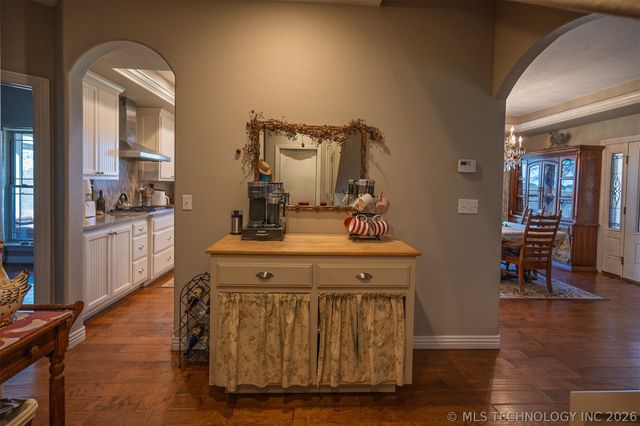 10287 N Sandridge Road, Stigler, OK 74462