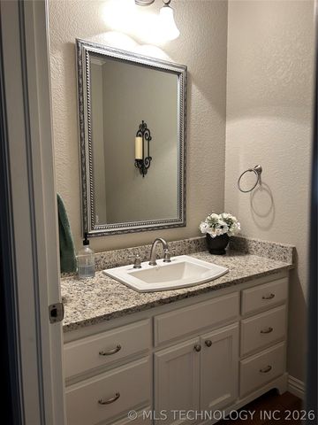 10287 N Sandridge Road, Stigler, OK 74462