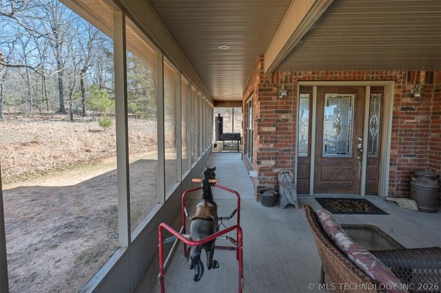10287 N Sandridge Road, Stigler, OK 74462