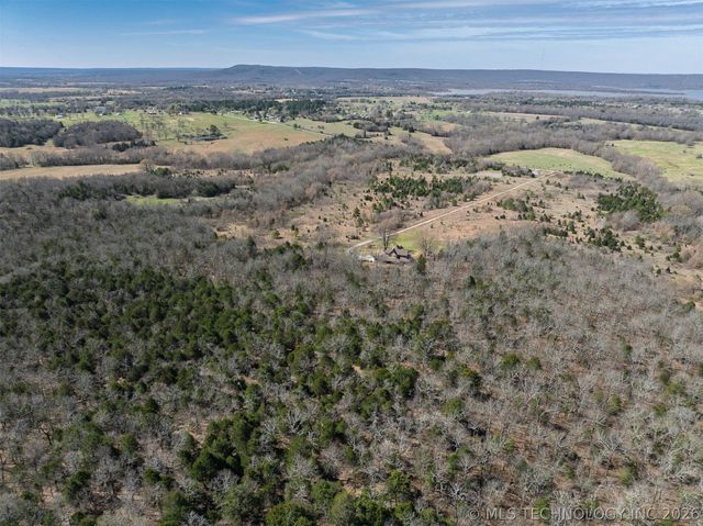 10287 N Sandridge Road, Stigler, OK 74462