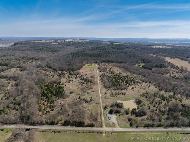 10287 N Sandridge Road, Stigler, OK 74462