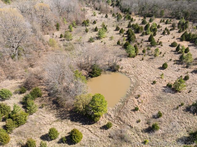 10287 N Sandridge Road, Stigler, OK 74462