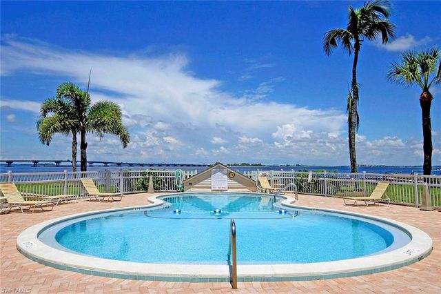 760 Sextant DR # 733, Sanibel, FL 33957