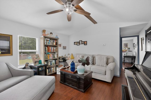 979 Private Road 3784, Quinlan, TX 75474