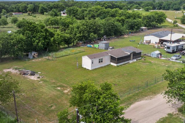 979 Private Road 3784, Quinlan, TX 75474