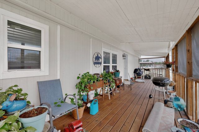 979 Private Road 3784, Quinlan, TX 75474