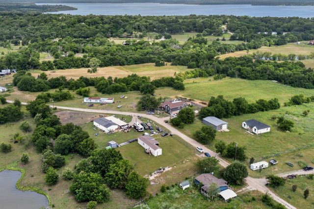 979 Private Road 3784, Quinlan, TX 75474