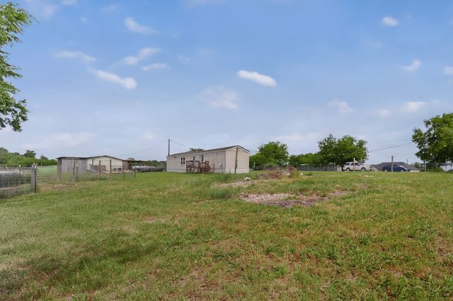 979 Private Road 3784, Quinlan, TX 75474