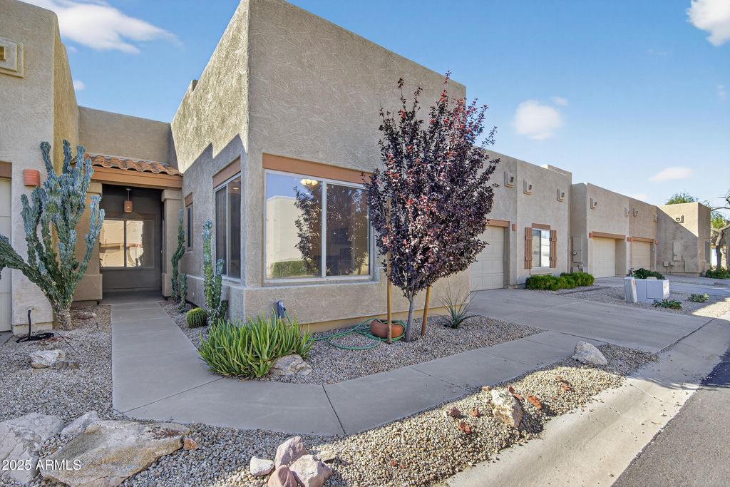 1650 S CRISMON Road 66, Mesa, AZ 85208