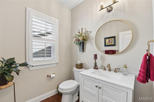 734 Crested Point Drive, Eureka, MO 63025