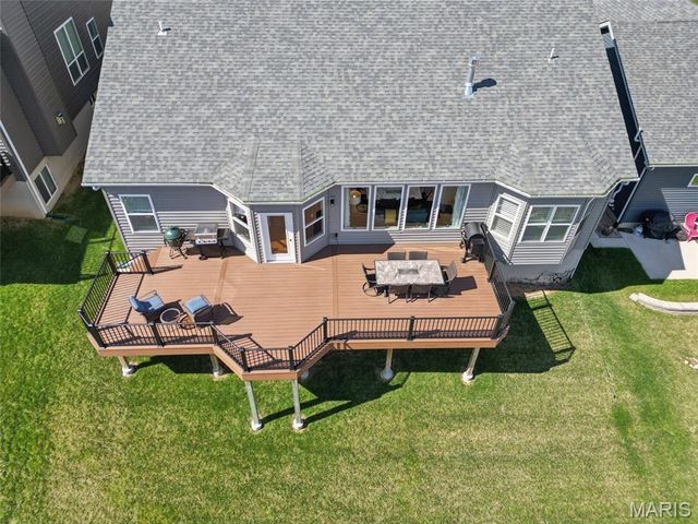 734 Crested Point Drive, Eureka, MO 63025