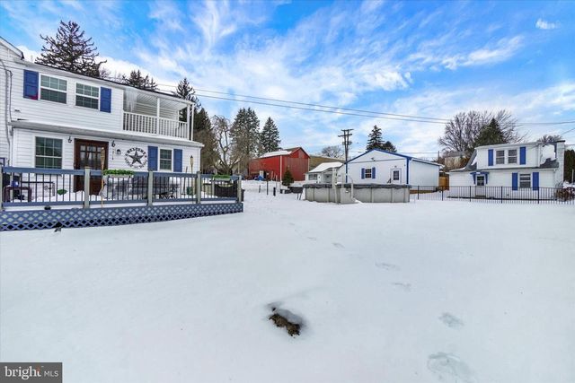 147 MAPLE ST, Manchester, PA 17345