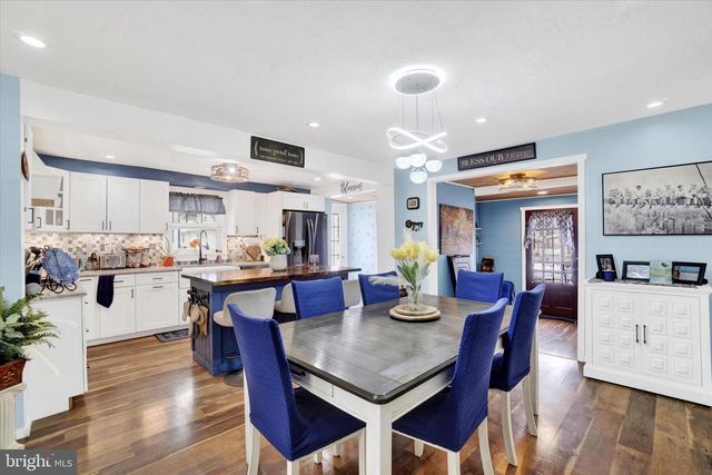 147 MAPLE ST, Manchester, PA 17345