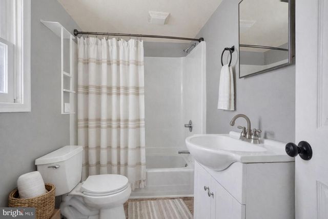 147 MAPLE ST, Manchester, PA 17345