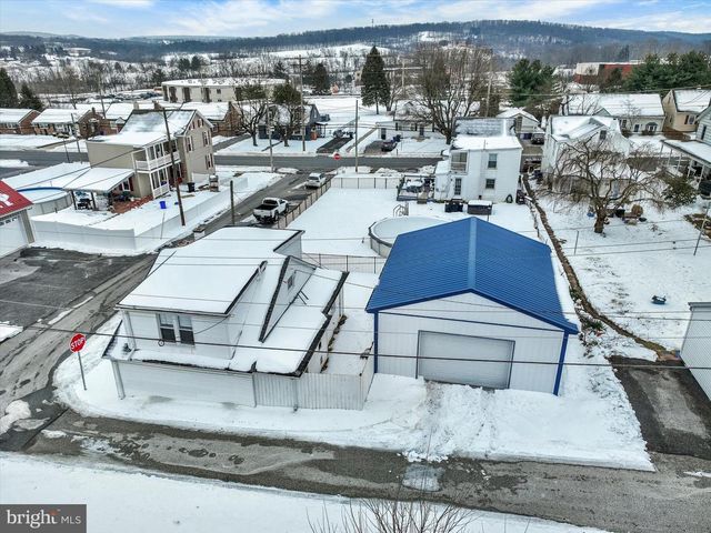 147 MAPLE ST, Manchester, PA 17345