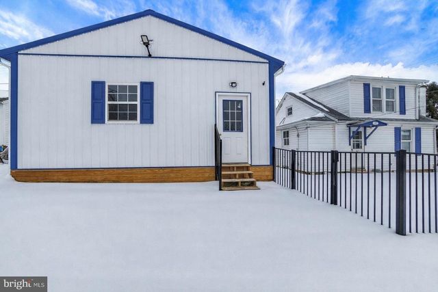 147 MAPLE ST, Manchester, PA 17345