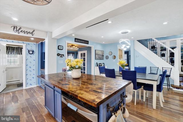 147 MAPLE ST, Manchester, PA 17345