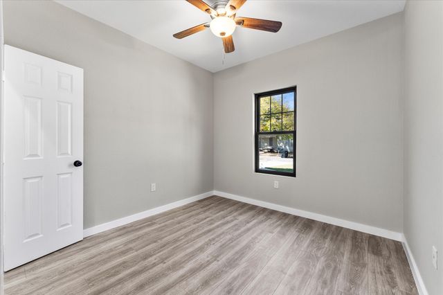 3907 Simonds Street, Greenville, TX 75401