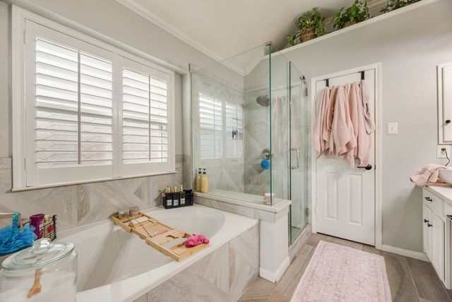 1104 Courtney Lane, Lewisville, TX 75077