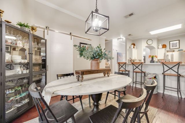 1104 Courtney Lane, Lewisville, TX 75077