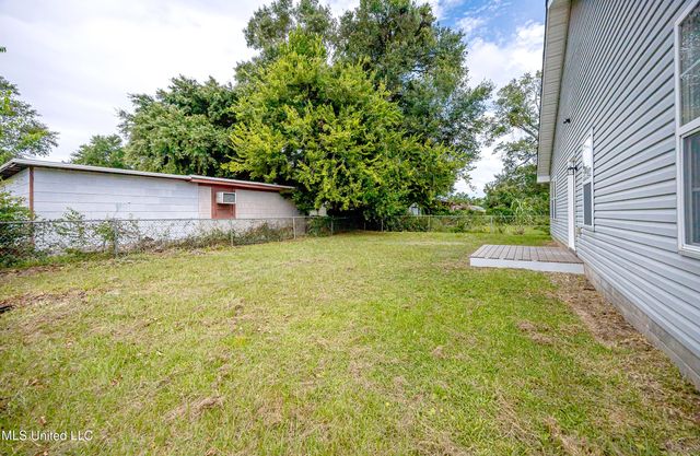345 Bowen Street, Biloxi, MS 39530