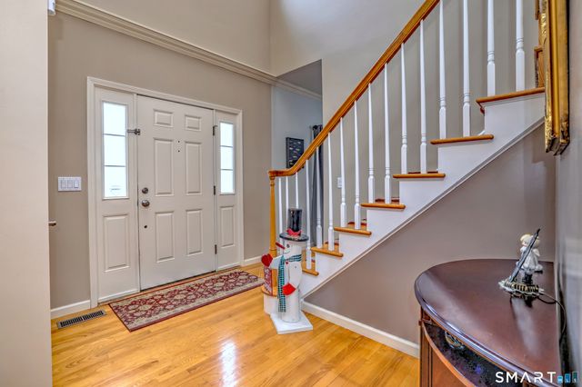 39 Fawn Meadow Drive, Naugatuck, CT 06770