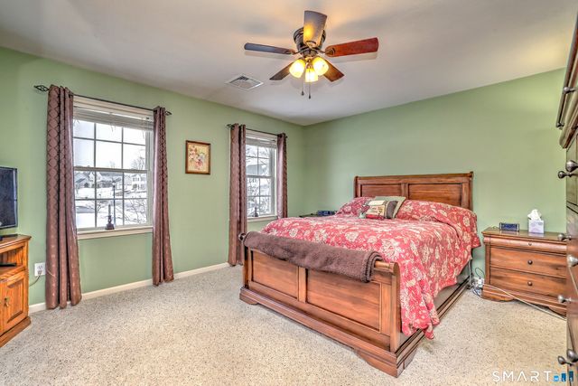 39 Fawn Meadow Drive, Naugatuck, CT 06770