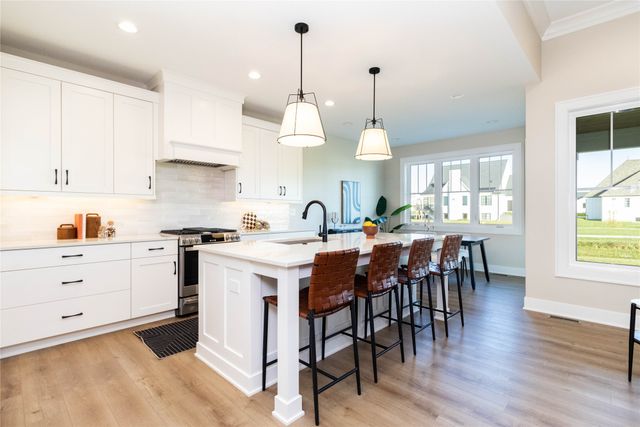 408 SW 18th Street, Ankeny, IA 50023