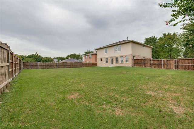 218 Jacob Court, Glenn Heights, TX 75154