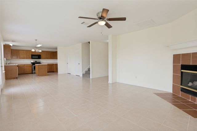 218 Jacob Court, Glenn Heights, TX 75154