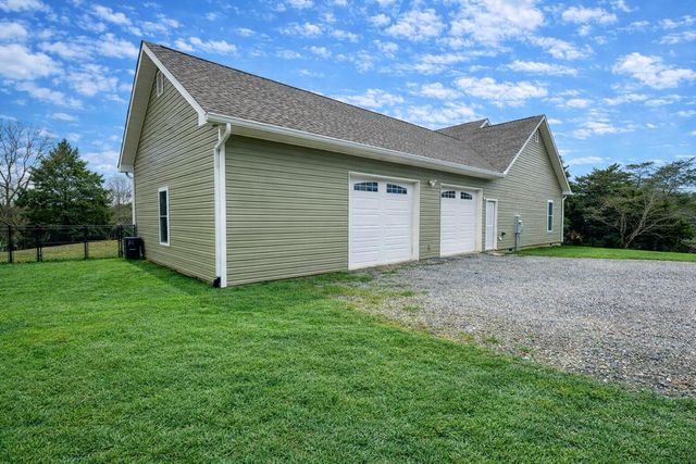 153 Windstone Drive, Trenton, GA 30752