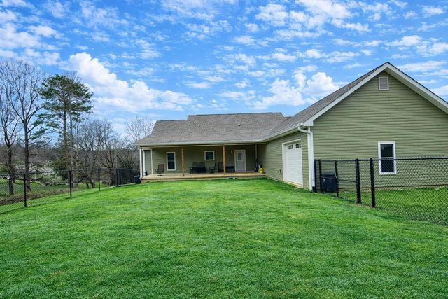 153 Windstone Drive, Trenton, GA 30752