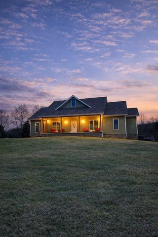 153 Windstone Drive, Trenton, GA 30752