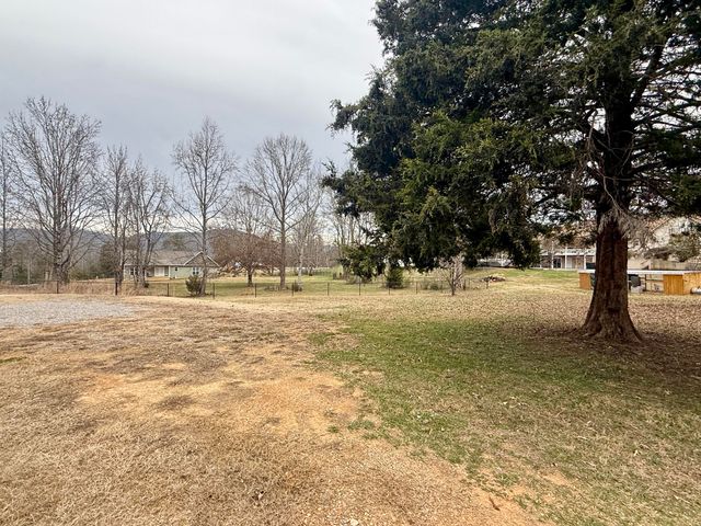 153 Windstone Drive, Trenton, GA 30752