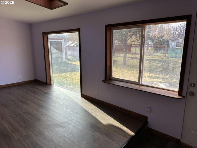 1518 WILKENSON St, Milton Freewater, OR 97862