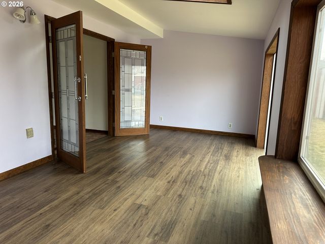 1518 WILKENSON St, Milton Freewater, OR 97862