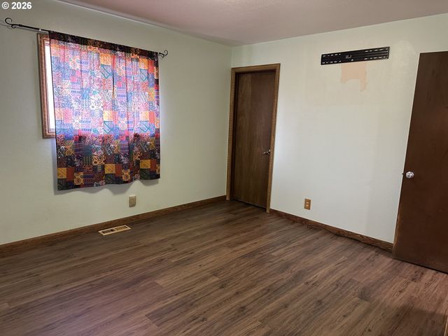 1518 WILKENSON St, Milton Freewater, OR 97862