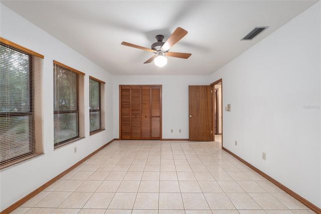 5827 NW 54TH WAY, Gainesville, FL 32653