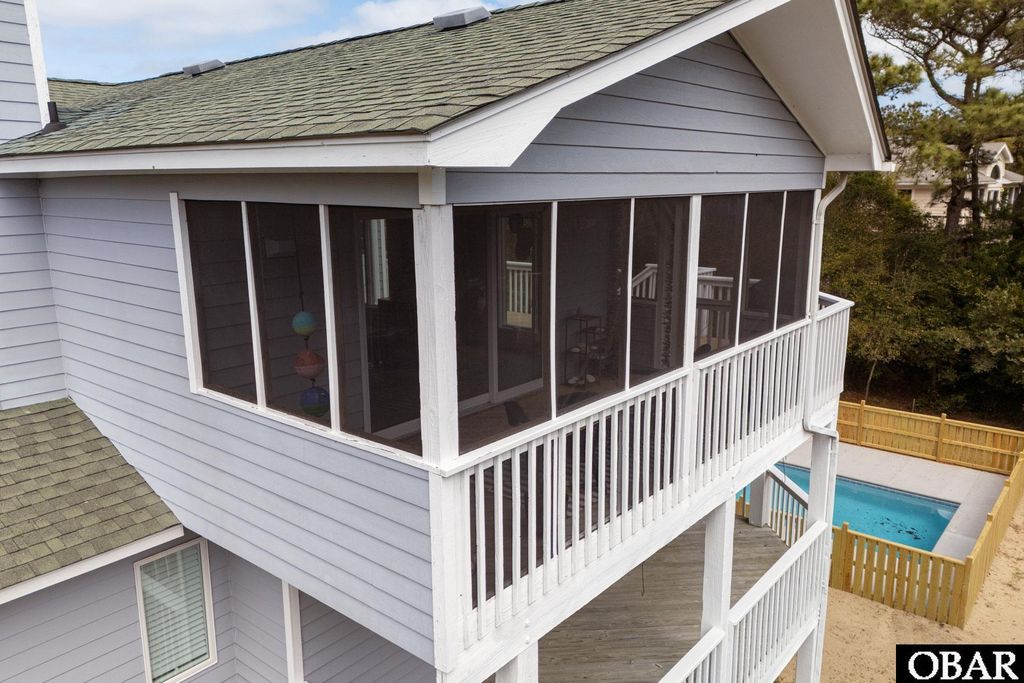 Image 12 of property listing at 318 Duck Road Lot 14, Southern Shores, NC 27949