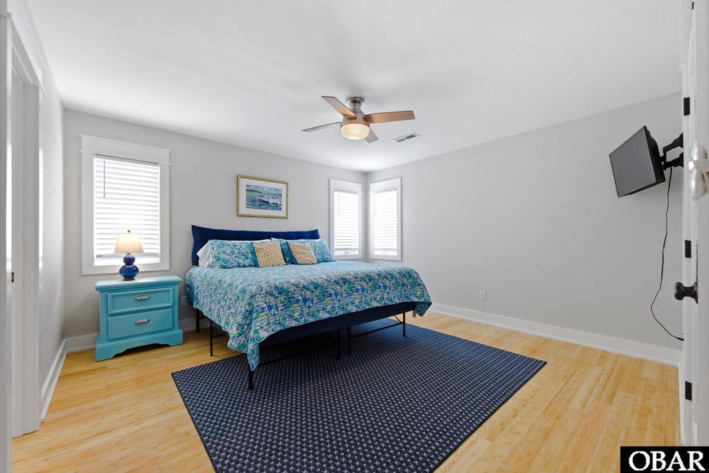 Image 15 of property listing at 318 Duck Road Lot 14, Southern Shores, NC 27949