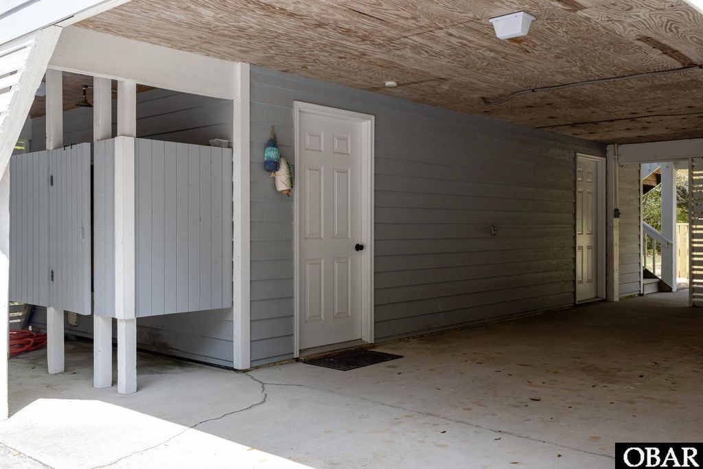 Image 25 of property listing at 318 Duck Road Lot 14, Southern Shores, NC 27949